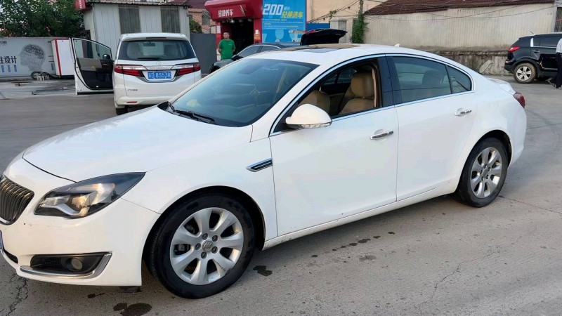 常州14年别克君威8