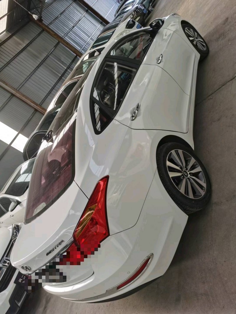 临沂16年现代名图8