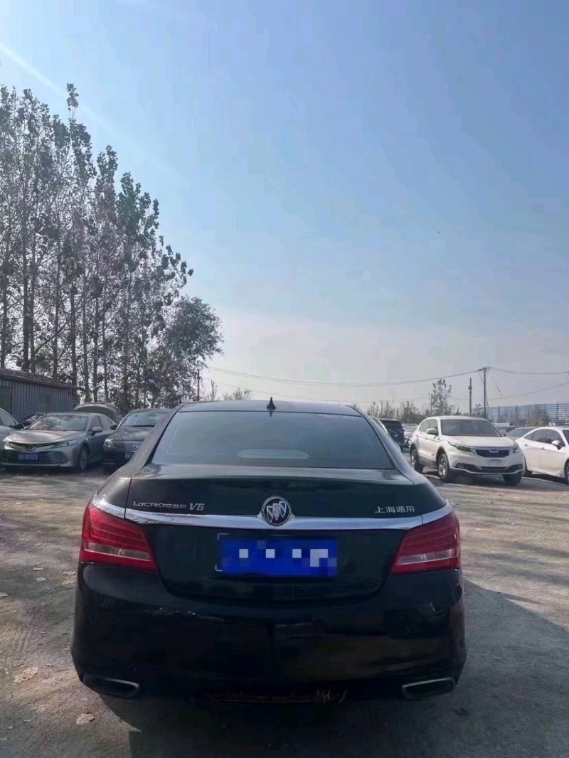 菏泽13年别克君越8