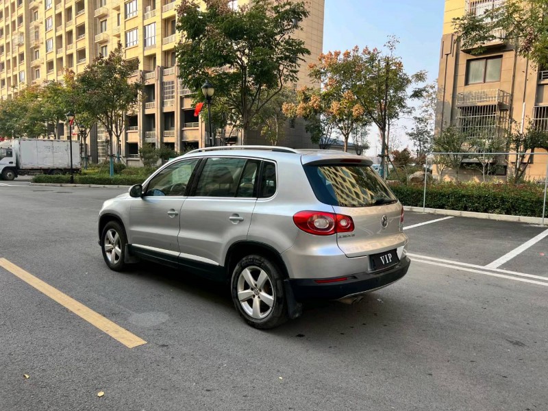 徐州12年大众途观7