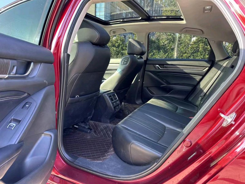 盐城18年本田雅阁4