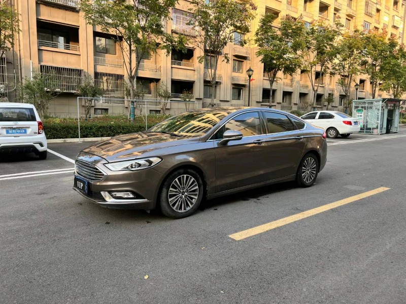 徐州17年福特蒙迪欧2