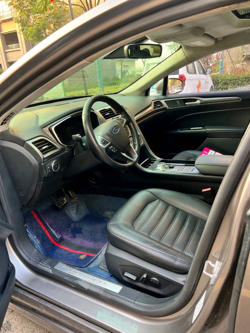 徐州17年福特蒙迪欧5