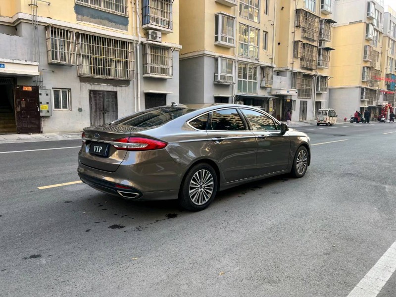 徐州17年福特蒙迪欧8