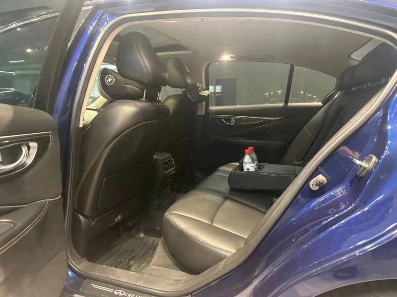 襄陽20年英菲尼迪Q50L6