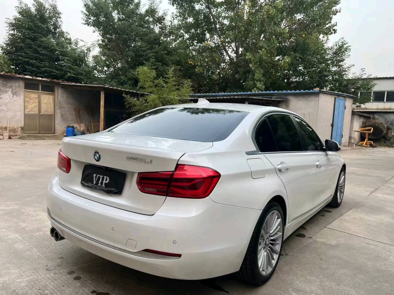 济宁18年宝马3系6