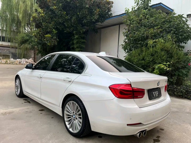 济宁18年宝马3系7