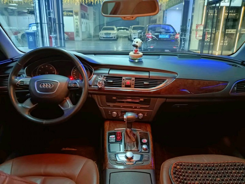 济宁15年奥迪A6L6