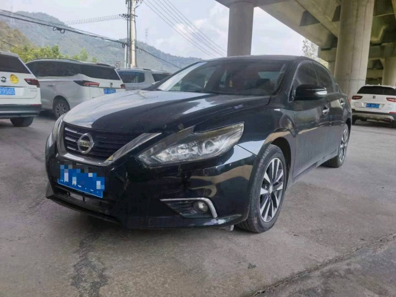 淮南17年日產天籟9