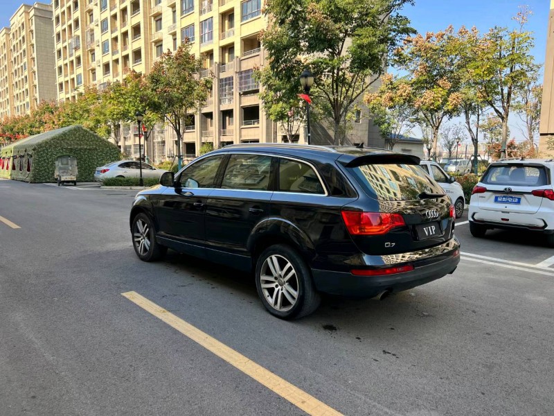 徐州09年奥迪Q78