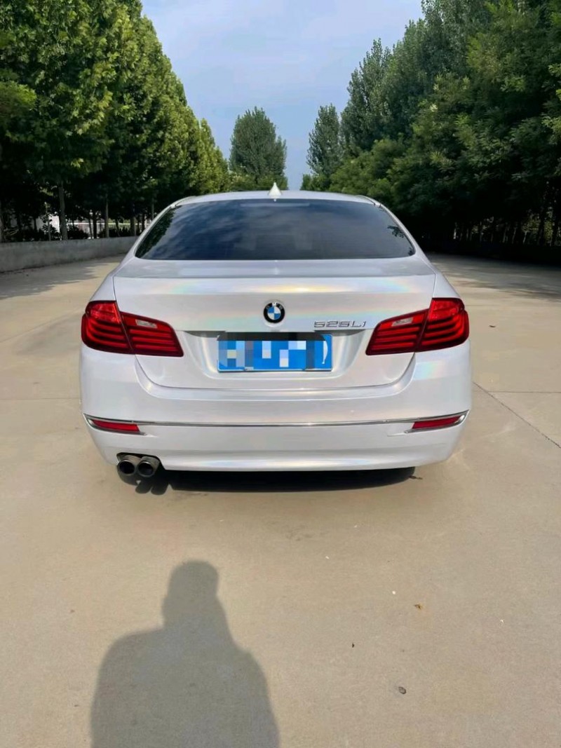 济宁15年宝马5系5