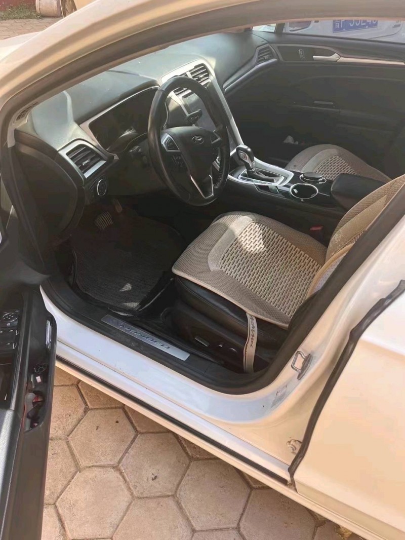 东营13年福特蒙迪欧5