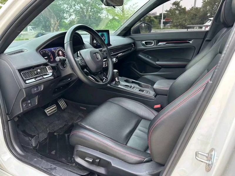 汕头22年本田思域4