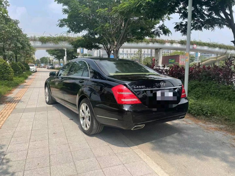广州12年奔驰S9