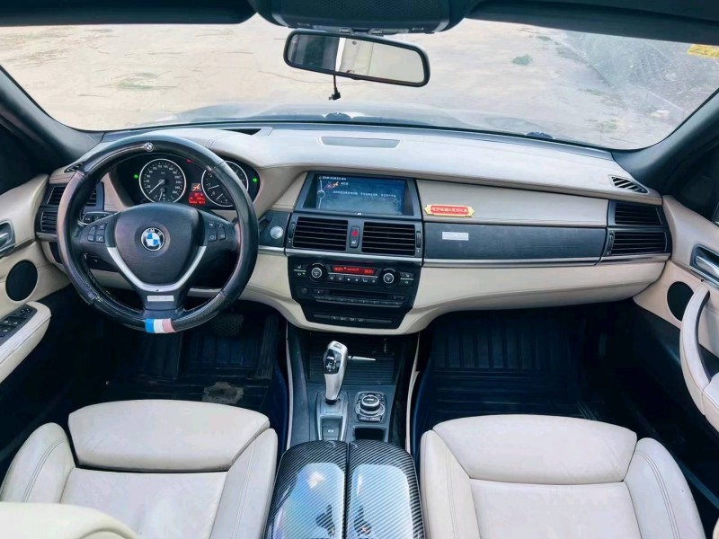 东营10年宝马X59
