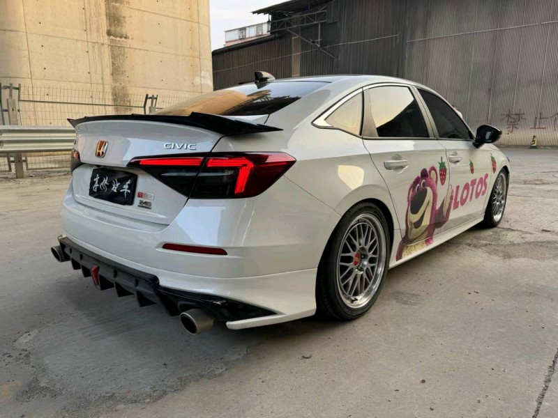 广州22年本田思域8