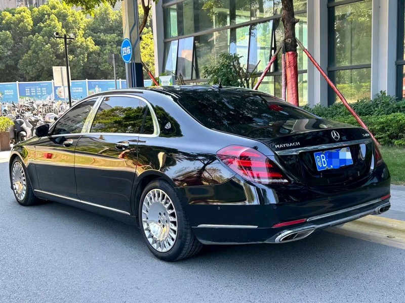 广州20年奔驰迈巴赫S级7