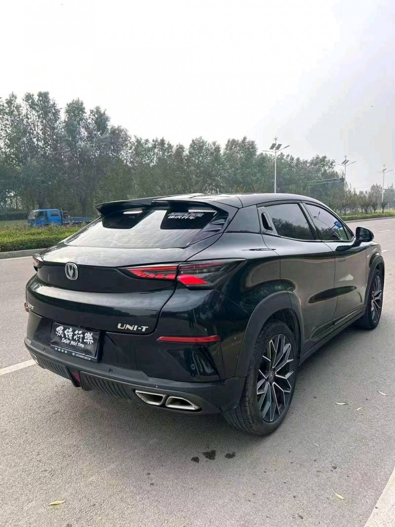 东营22年长安汽车UNI-T4