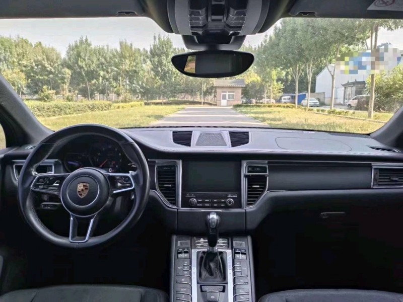 淄博18年保时捷Macan4