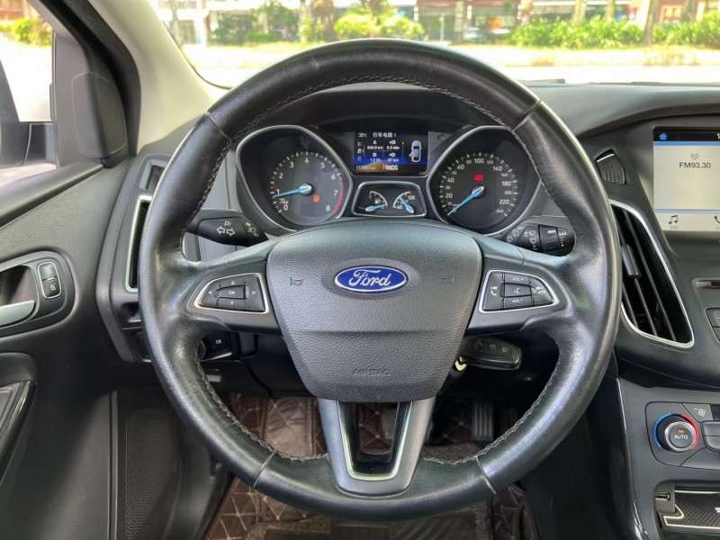 东莞17年福特福克斯4