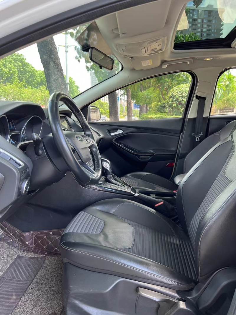 东莞17年福特福克斯8