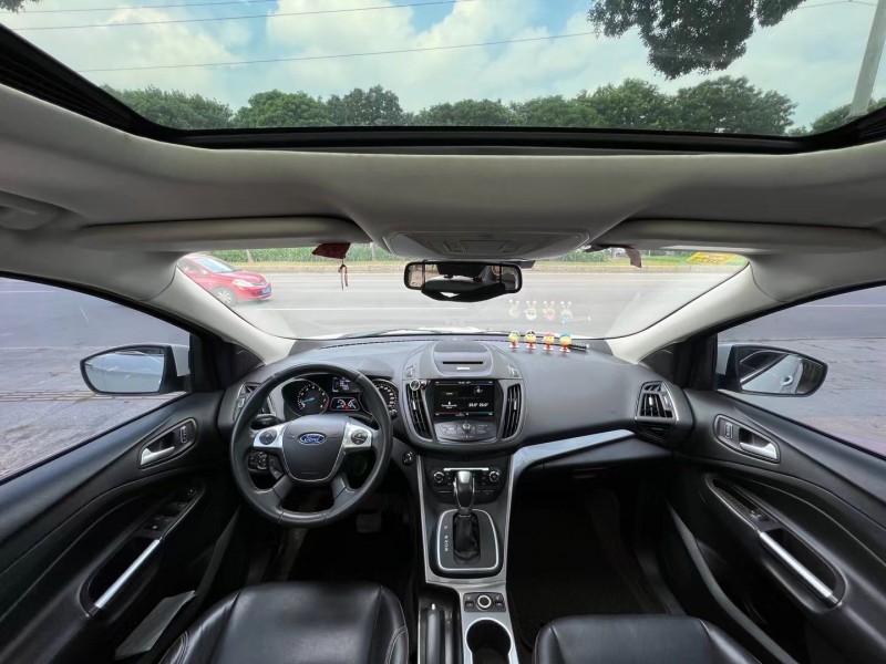 东莞15年福特翼虎6