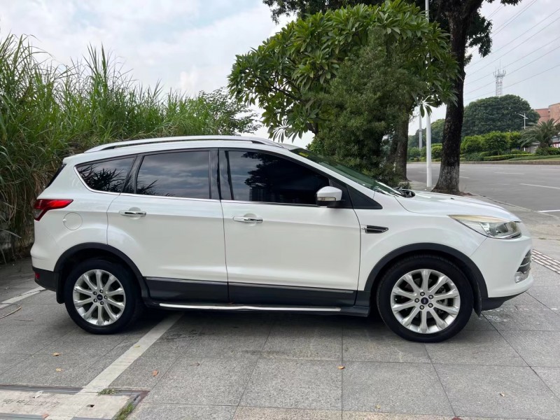 东莞15年福特翼虎8