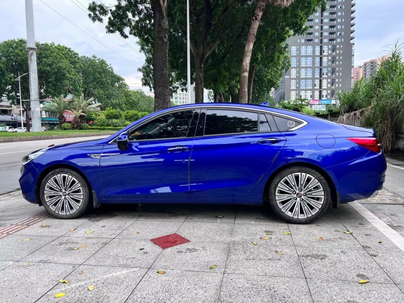 东莞21年红旗H57