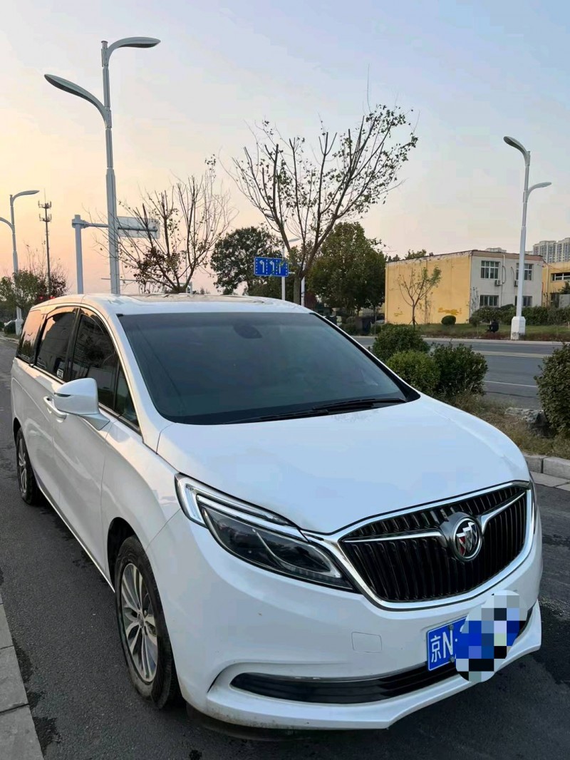 石家庄17年别克GL81