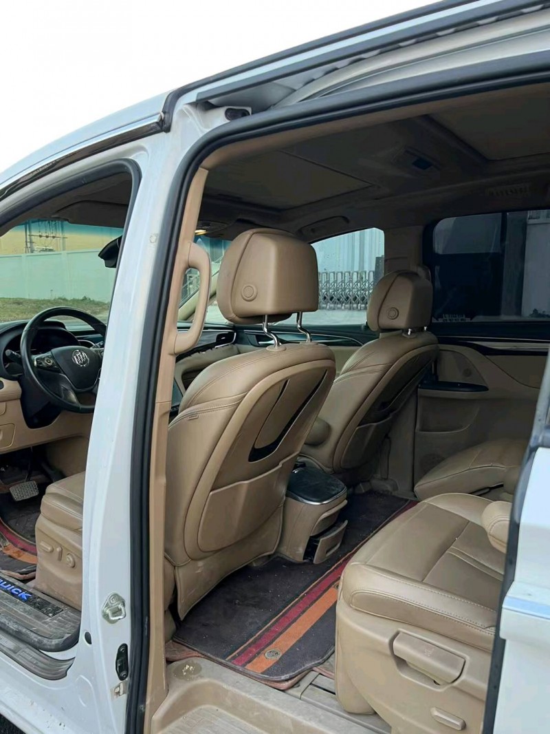 石家庄17年别克GL83