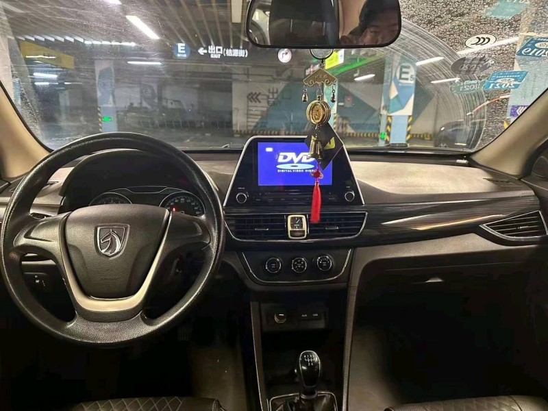 臺州17年寶駿6304