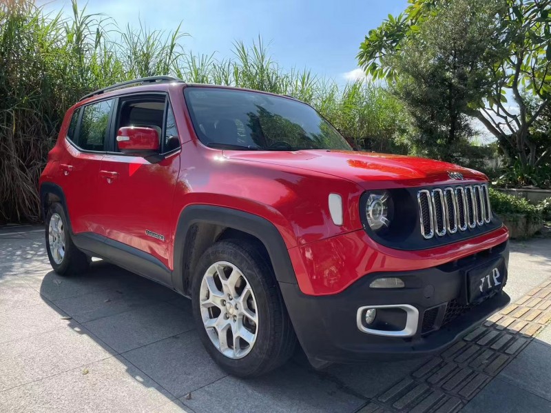 东莞17年Jeep自由侠2