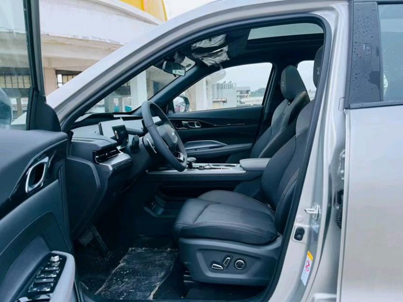 东莞23年长安汽车欧尚6