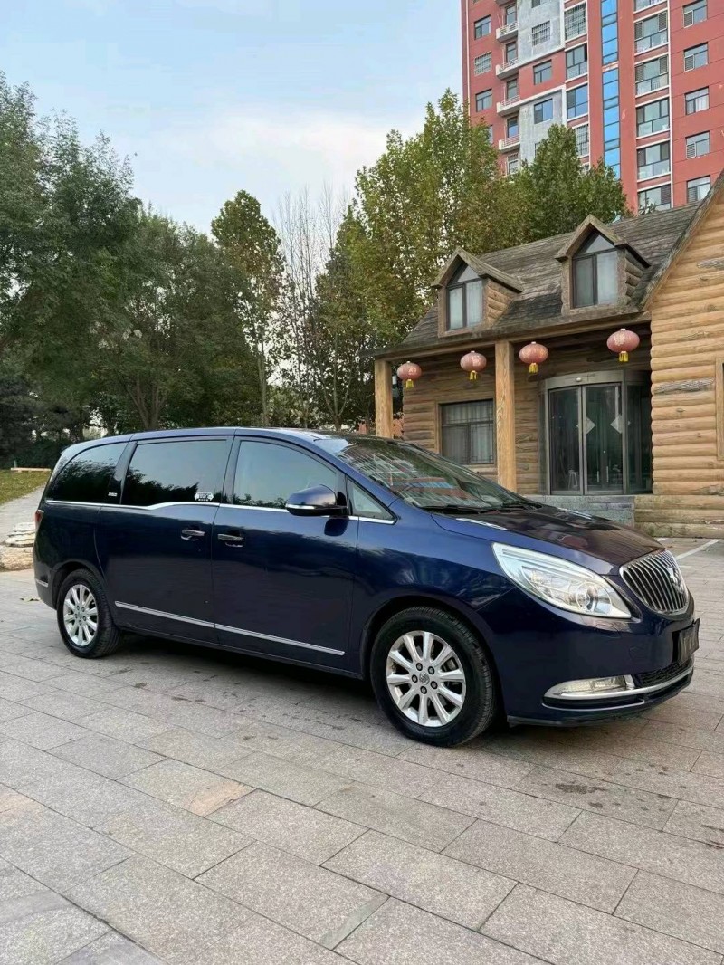 邢台12年别克GL83