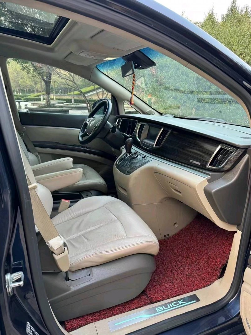 邢台12年别克GL87