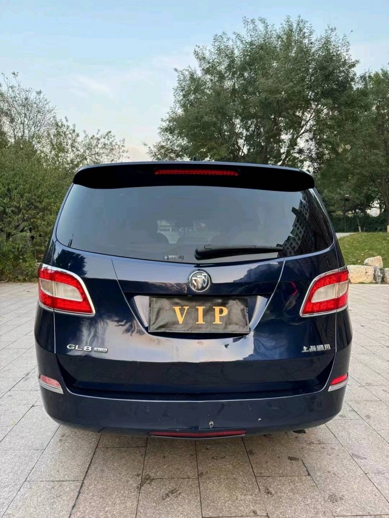 邢台12年别克GL89