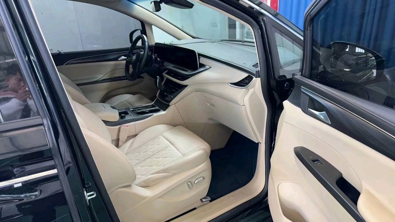 徐州22年别克GL85