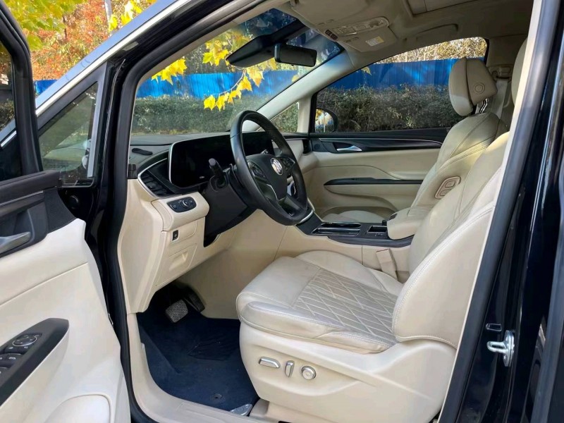 徐州22年别克GL86