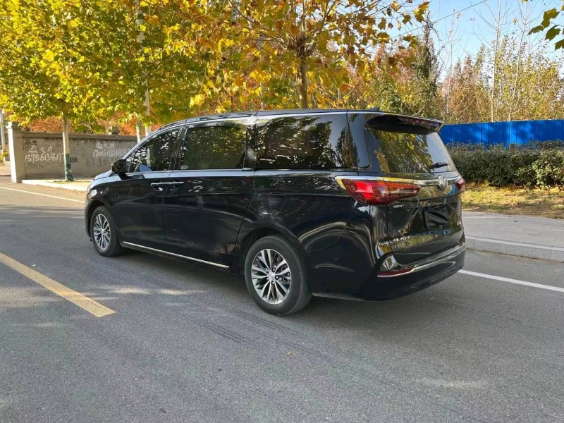 徐州22年别克GL87