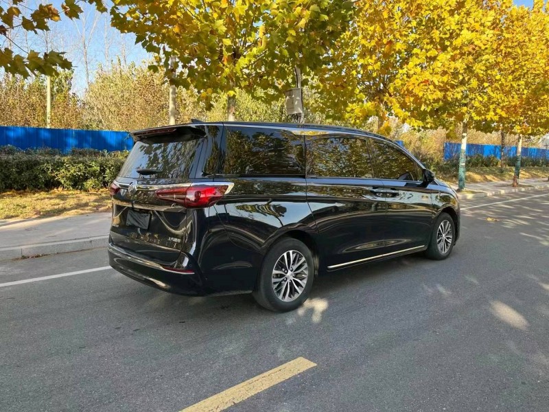 徐州22年别克GL88