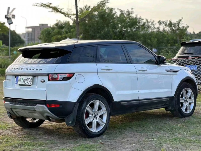 汕头13年路虎极光8