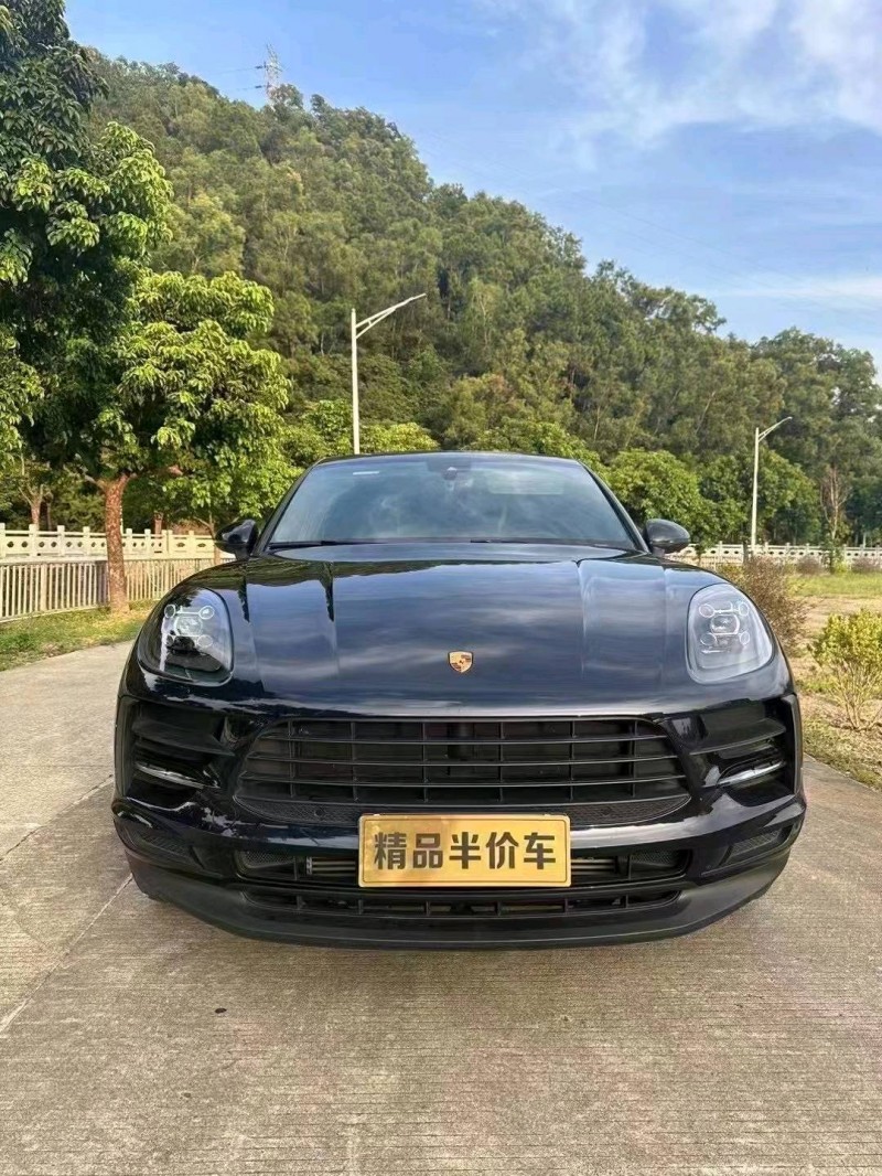 中山21年保时捷Macan1