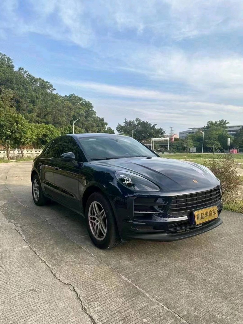 中山21年保时捷Macan3