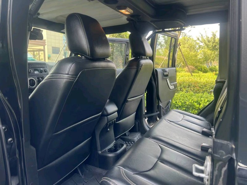 枣庄18年Jeep牧马人4