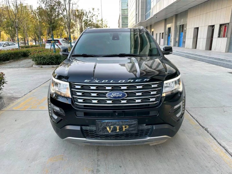 枣庄18年福特探险者1