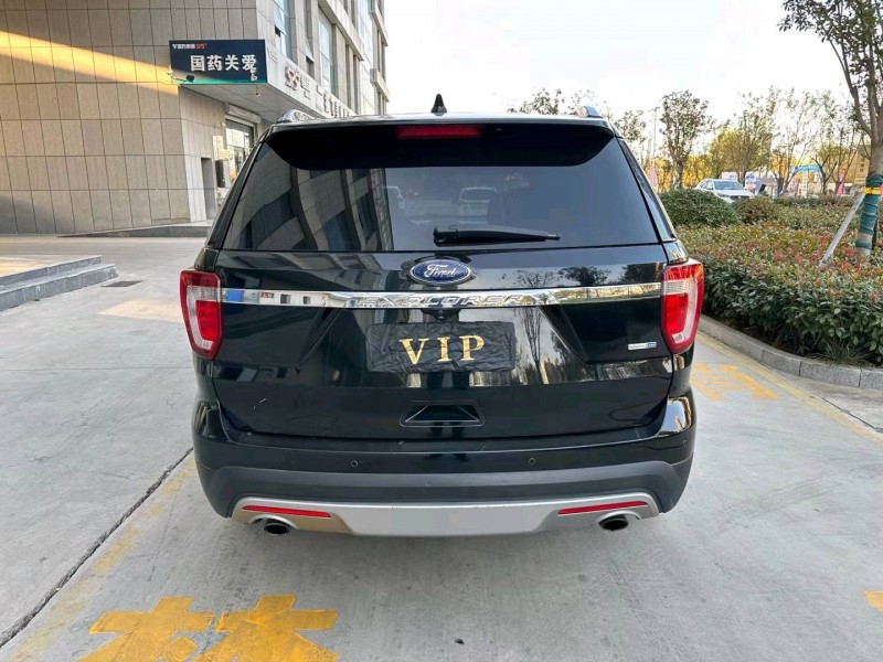 枣庄18年福特探险者2