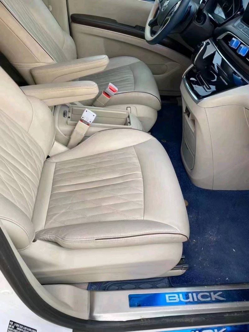 邢台22年别克GL82