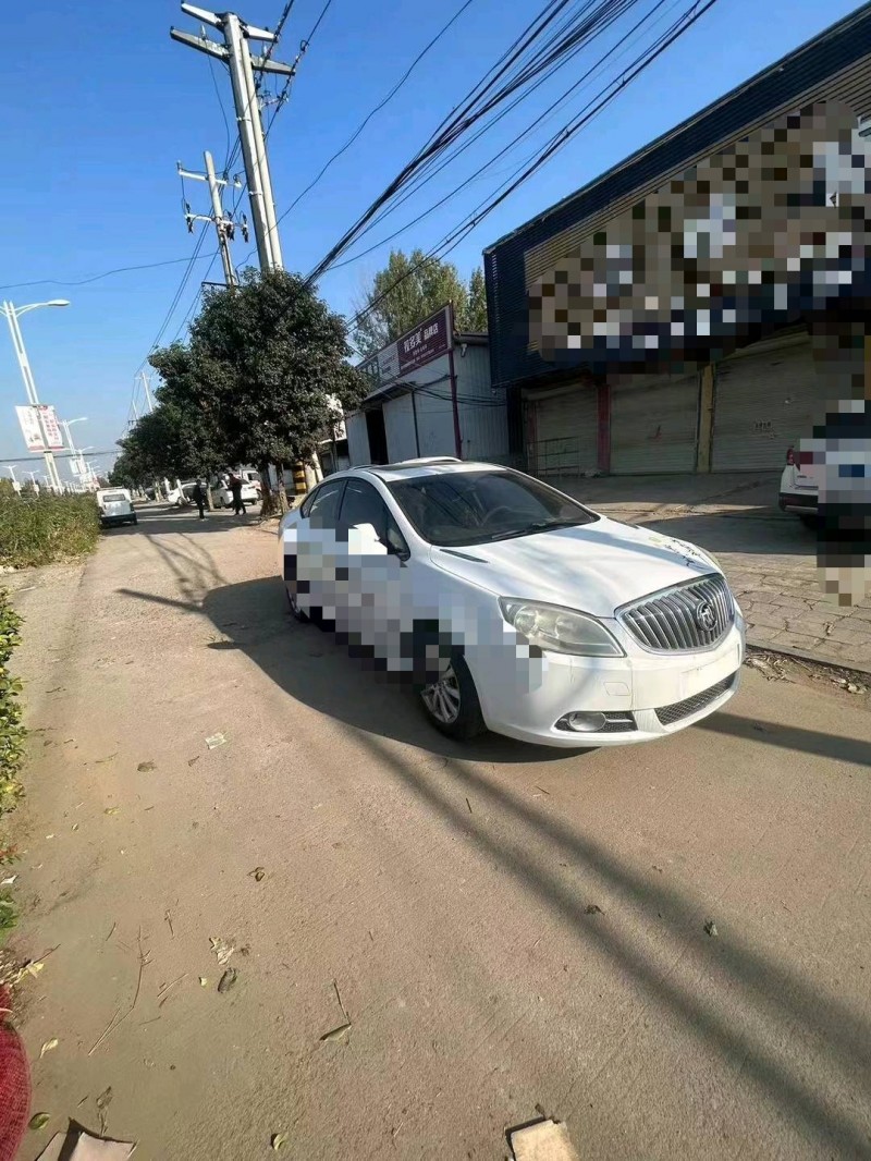 菏泽14年别克英朗2