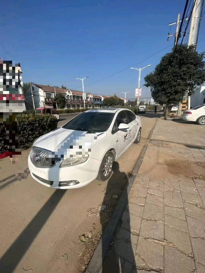 菏泽14年别克英朗3