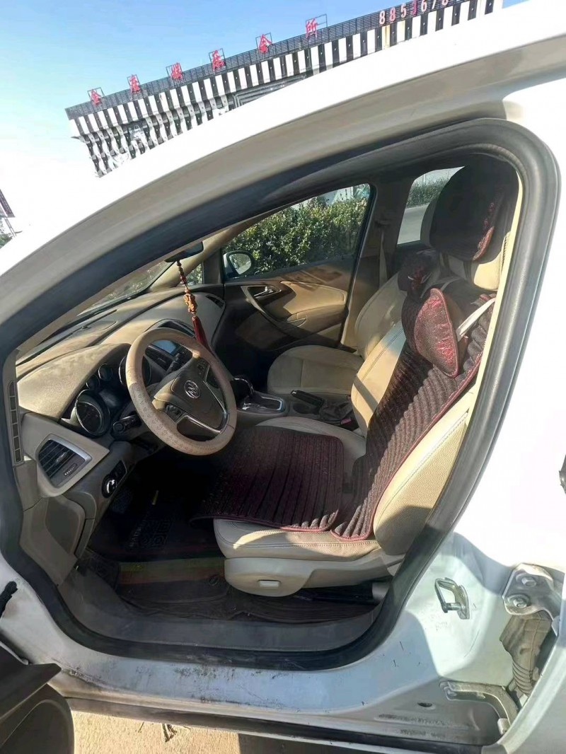 菏泽14年别克英朗4